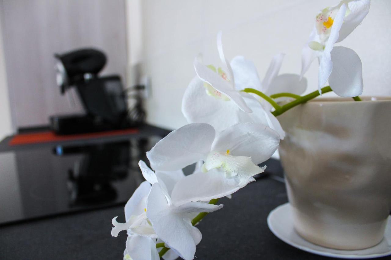 B&B L'Arte E Di Casa มีราโน ภายนอก รูปภาพ