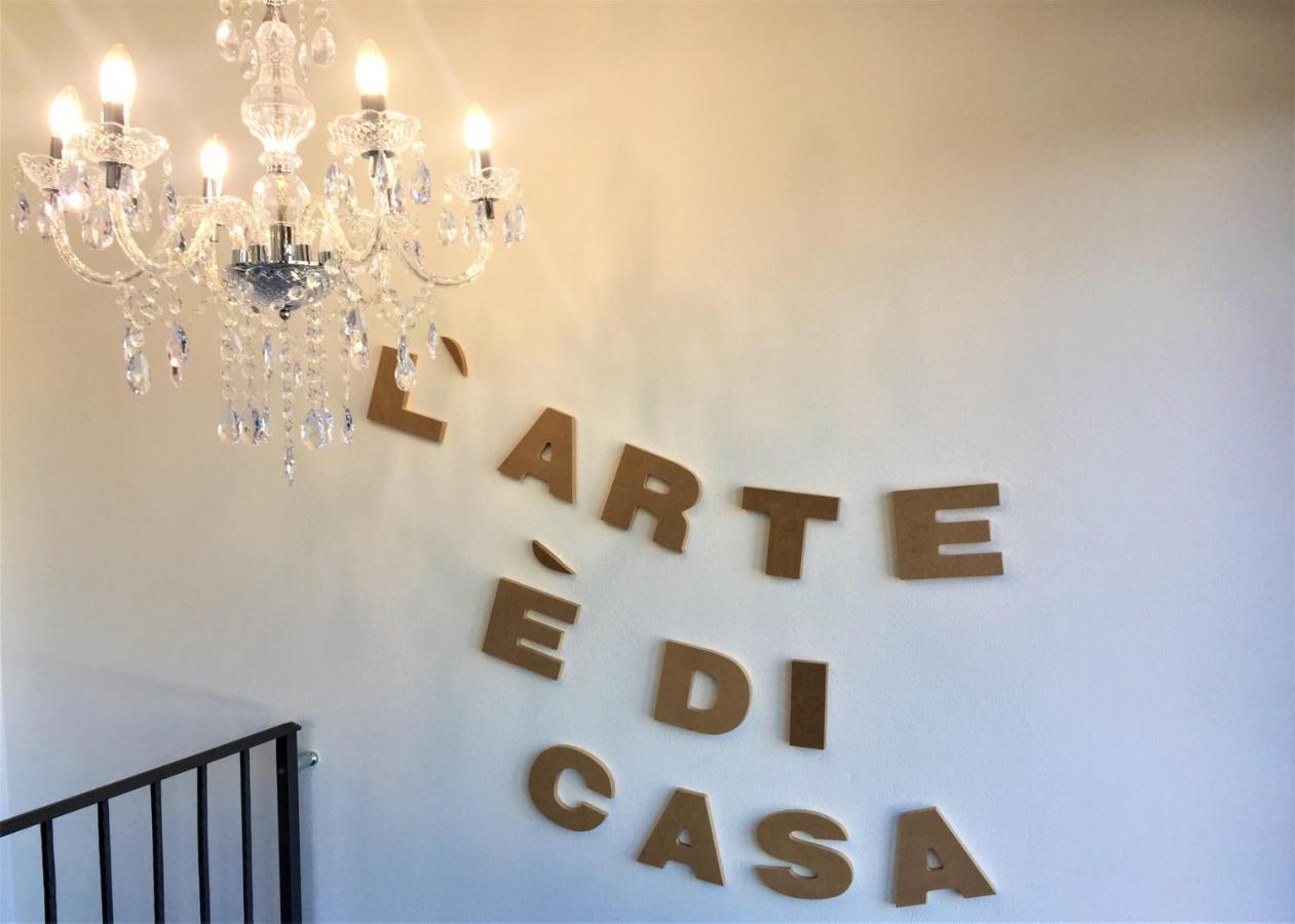 B&B L'Arte E Di Casa มีราโน ภายนอก รูปภาพ